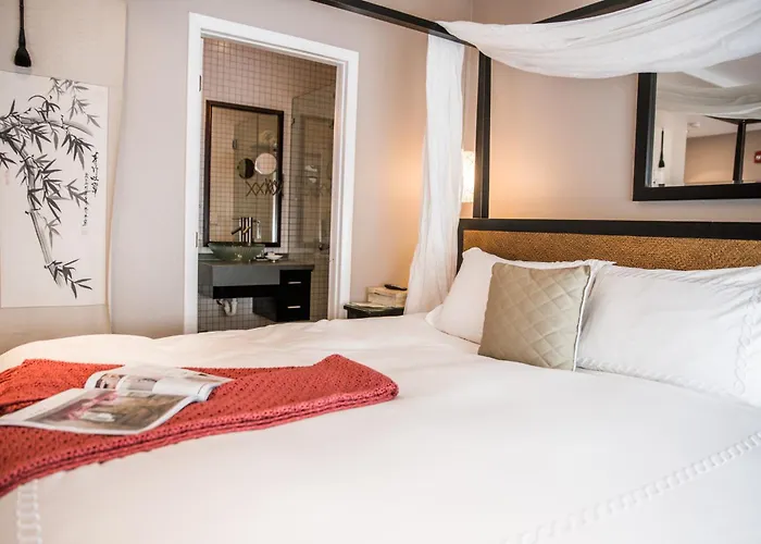 Cadet Hotel Miami Beach